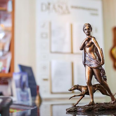 Diana Palace Yambol Eksteriør bilde